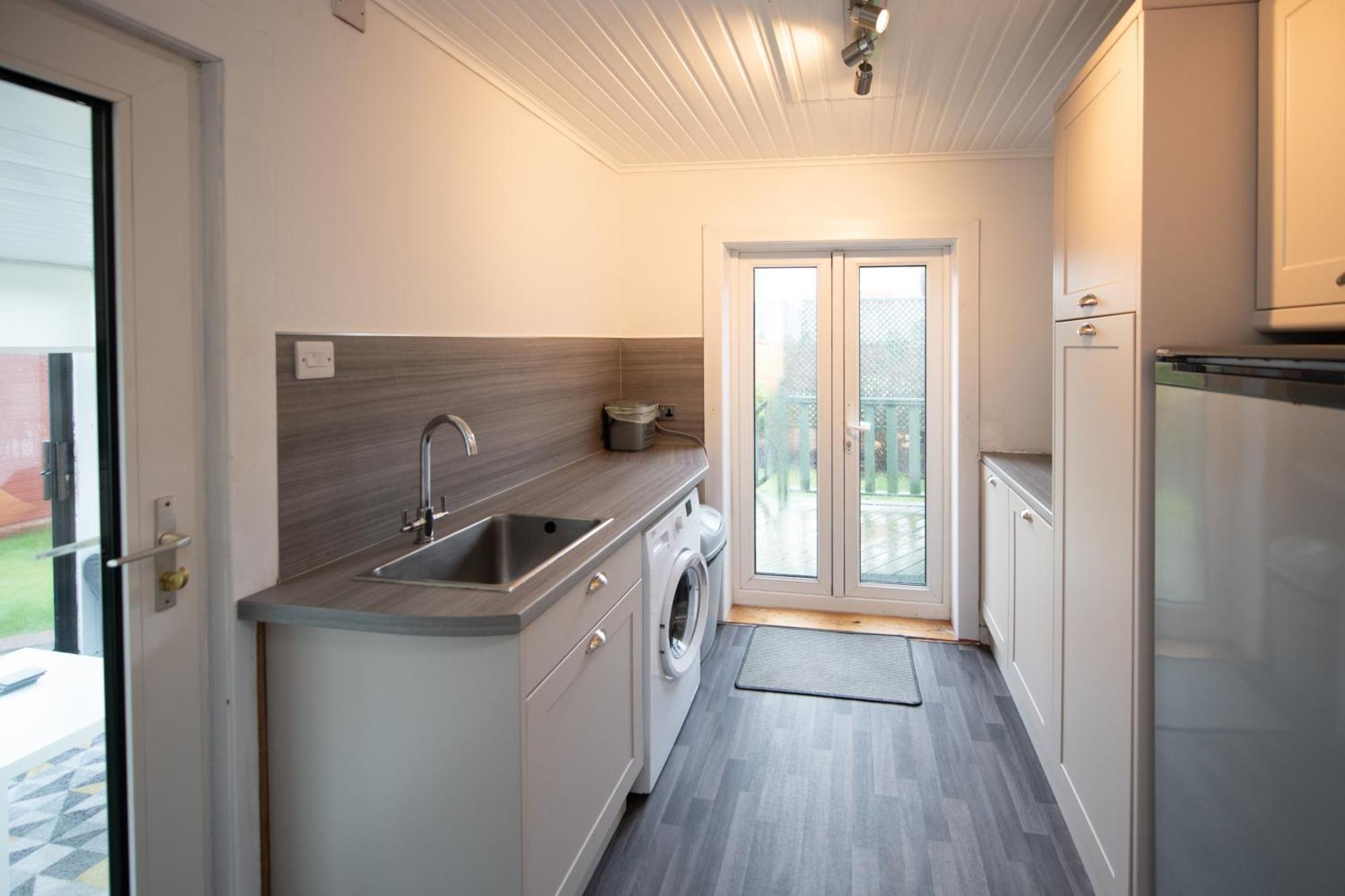 The Prestwick Pad Villa Bagian luar foto